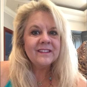 Meet your Posher, Stacey